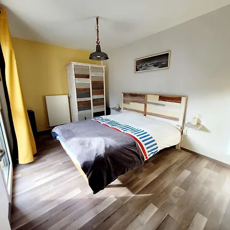 Lumineux Pres De La Avec Parking Et Wifi - Fr-1-675-42